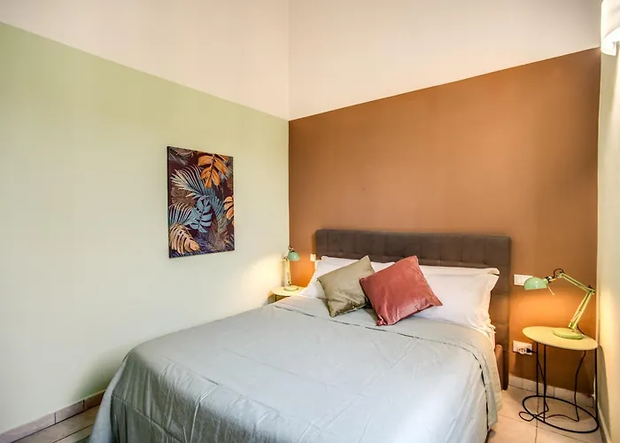 Perla Marina Πανσιόν *