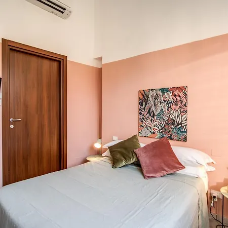 Perla Marina بيت ضيافة لا سبيتسْيا